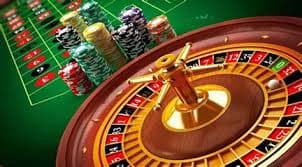 Antarmuka aplikasi berkathoki menampilkan permainan live-dealer